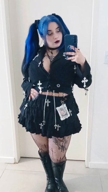 Raven.roth – hi, I’m ur goth gf now 3