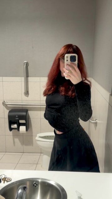 Impixietta – Showing off at work being sneaky